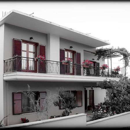 Nefeli Apartment Levídhion Exterior foto