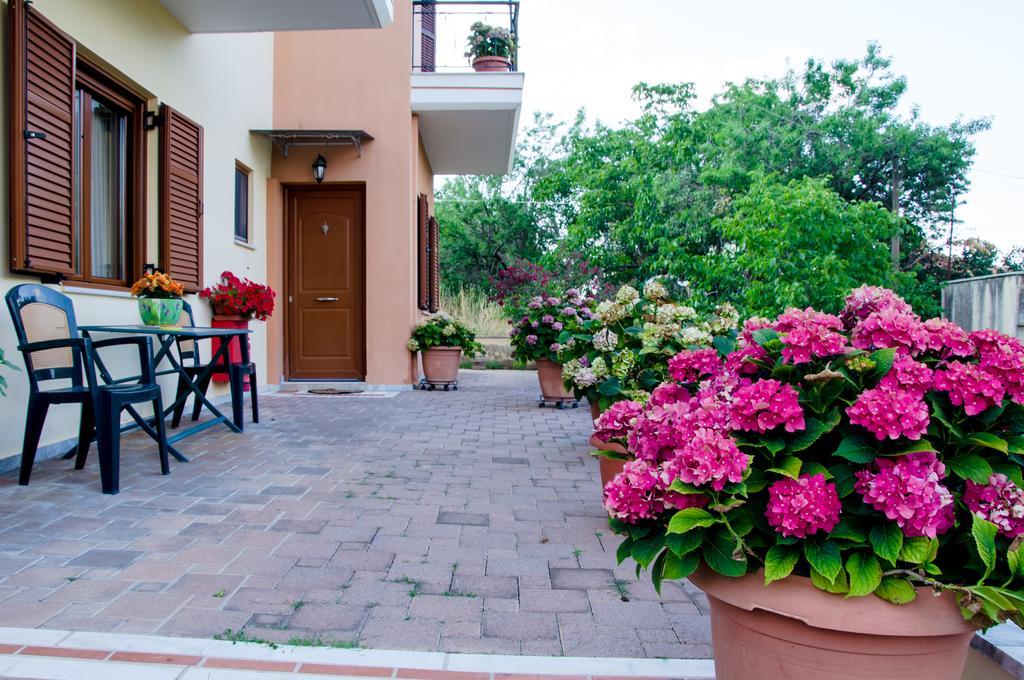 Nefeli Apartment Levídhion Exterior foto