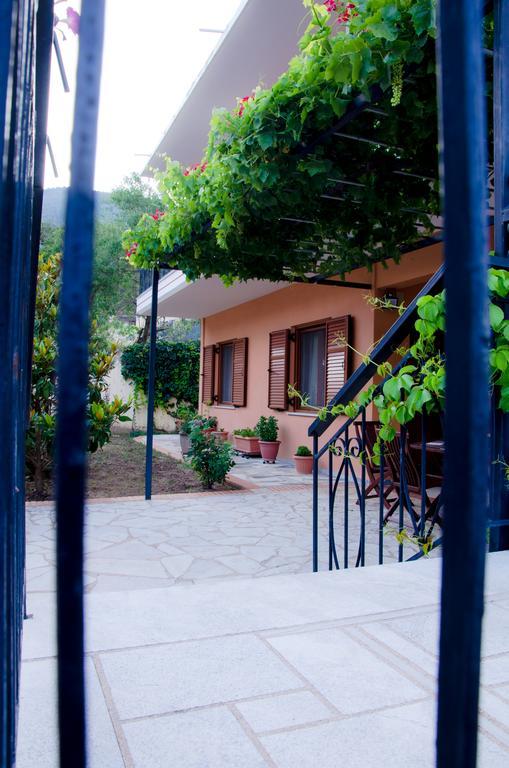Nefeli Apartment Levídhion Exterior foto