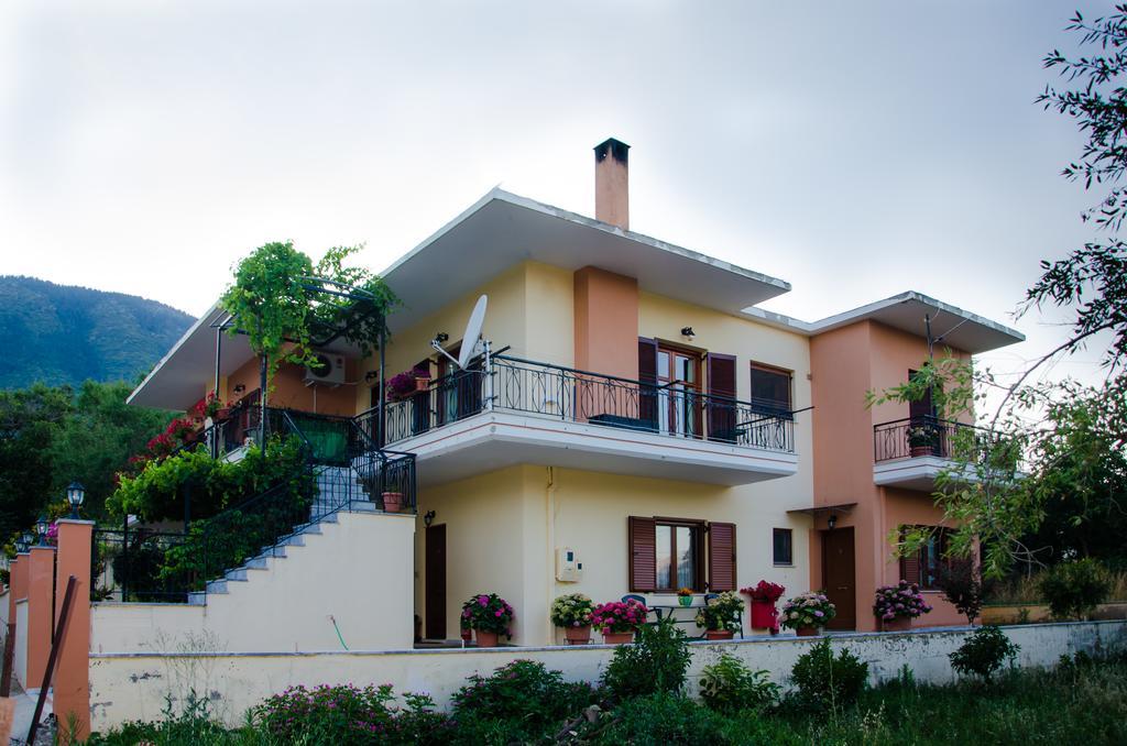 Nefeli Apartment Levídhion Exterior foto